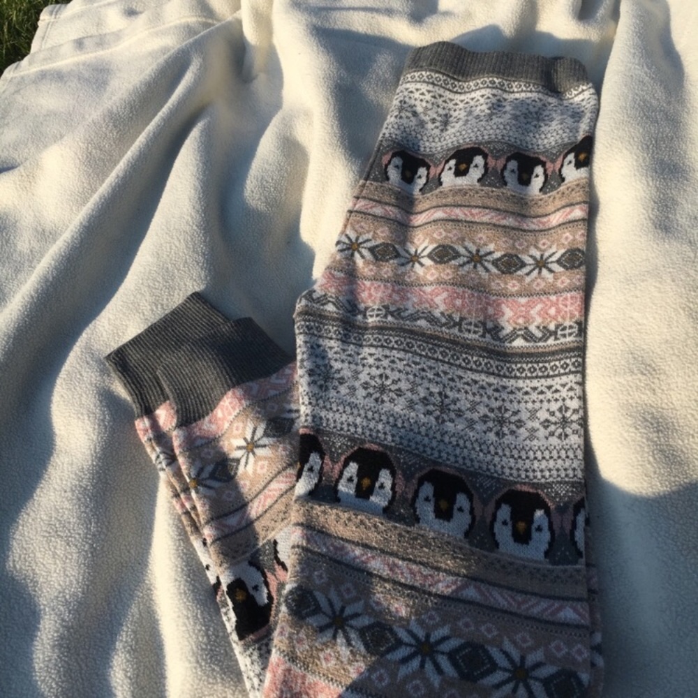 Sweater leggings